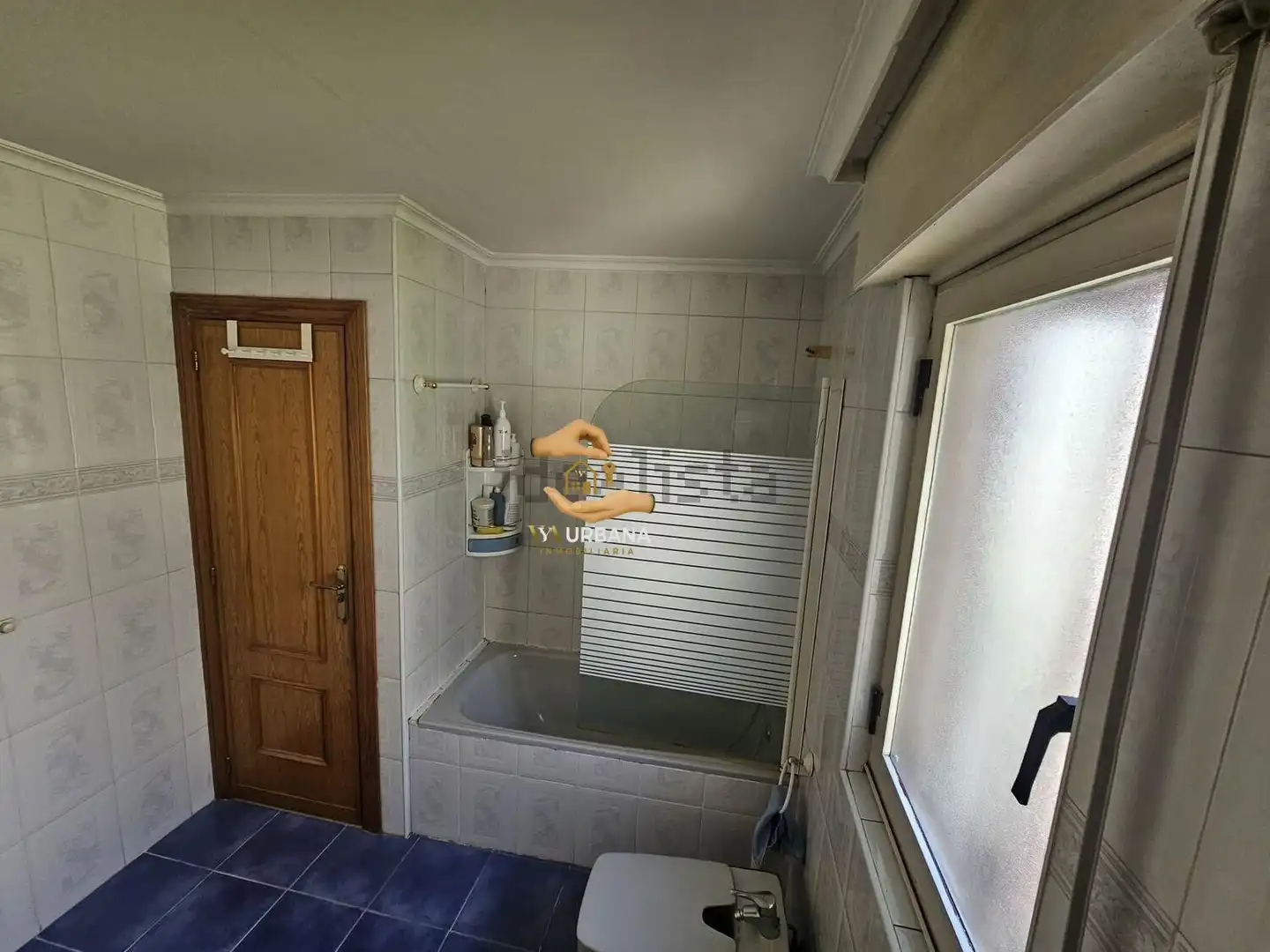 Bathroom of Flat for sale in Villares de la Reina  with Heating, Terrace and Furnished