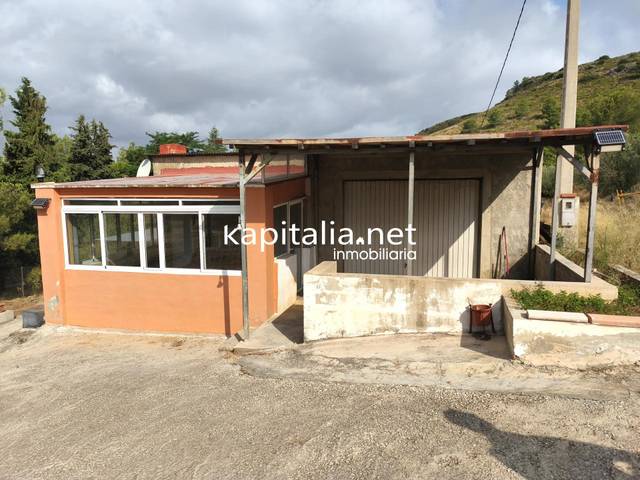 Casa-chalet en Venta en Albaida