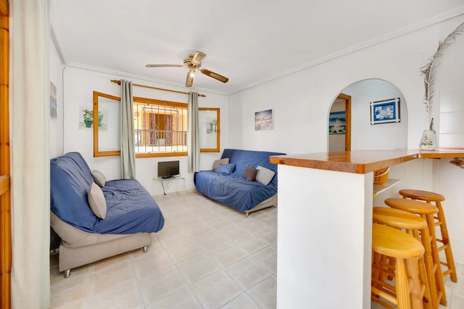 Wohnzimmer von Erdgeschoss zum Verkauf in Torrevieja mit Terrasse, Möbliert und Gemeinschaftspool
