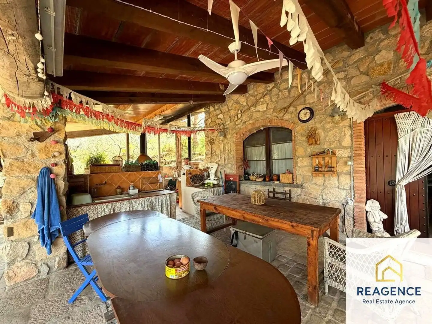 Terrace of Country homes for sale in Flix, Tarragona