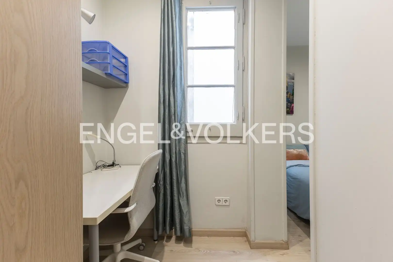 Bedroom of Flat for rent in Barcelona  with Air Conditioner, Heating and Parquet flooring