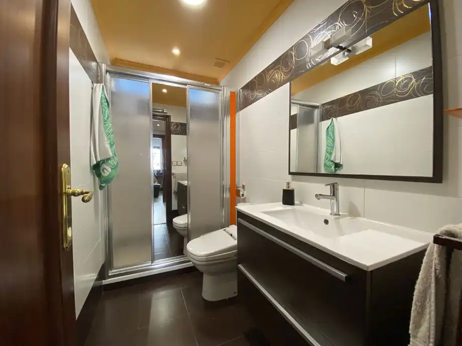 Bathroom of Flat for sale in Vitoria - Gasteiz  with Heating, Terrace and Storage room