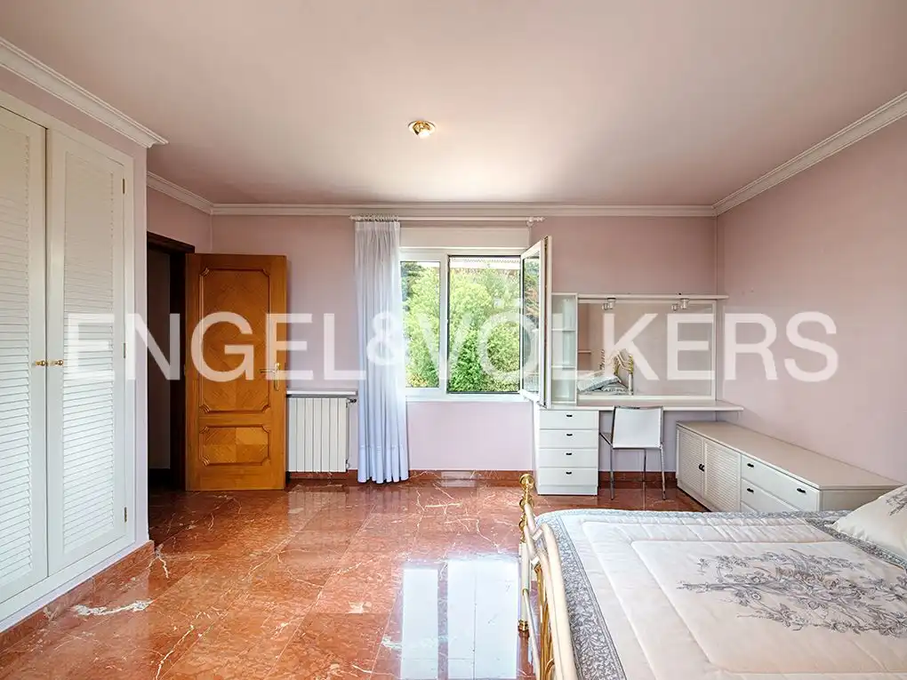 Casa con terraza en venta en Parc Bosc - Castell, imagen 18