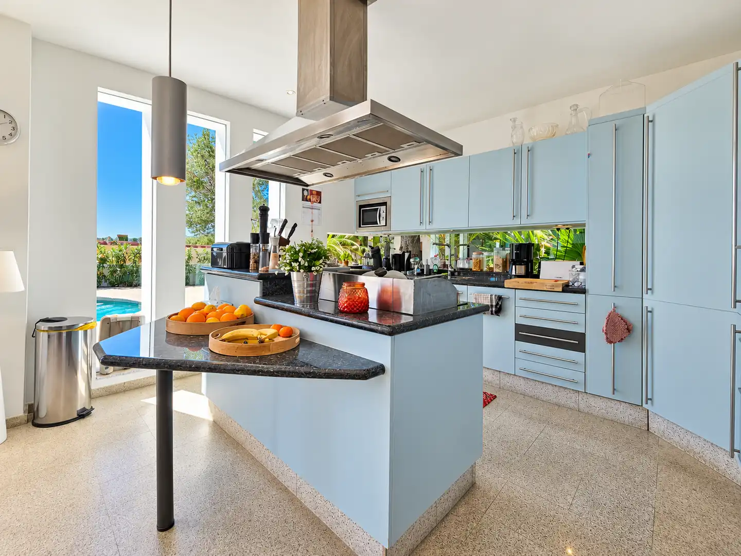 Casa con piscina en venta en Cala Advocat - Baladrar, imagen 14