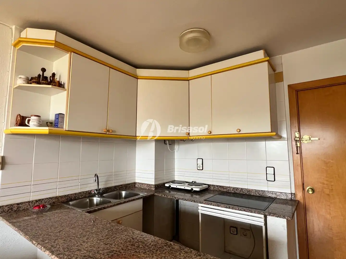 Apartment with pool for sale in Mar i Camp - Platja dels Capellans, imagen 7