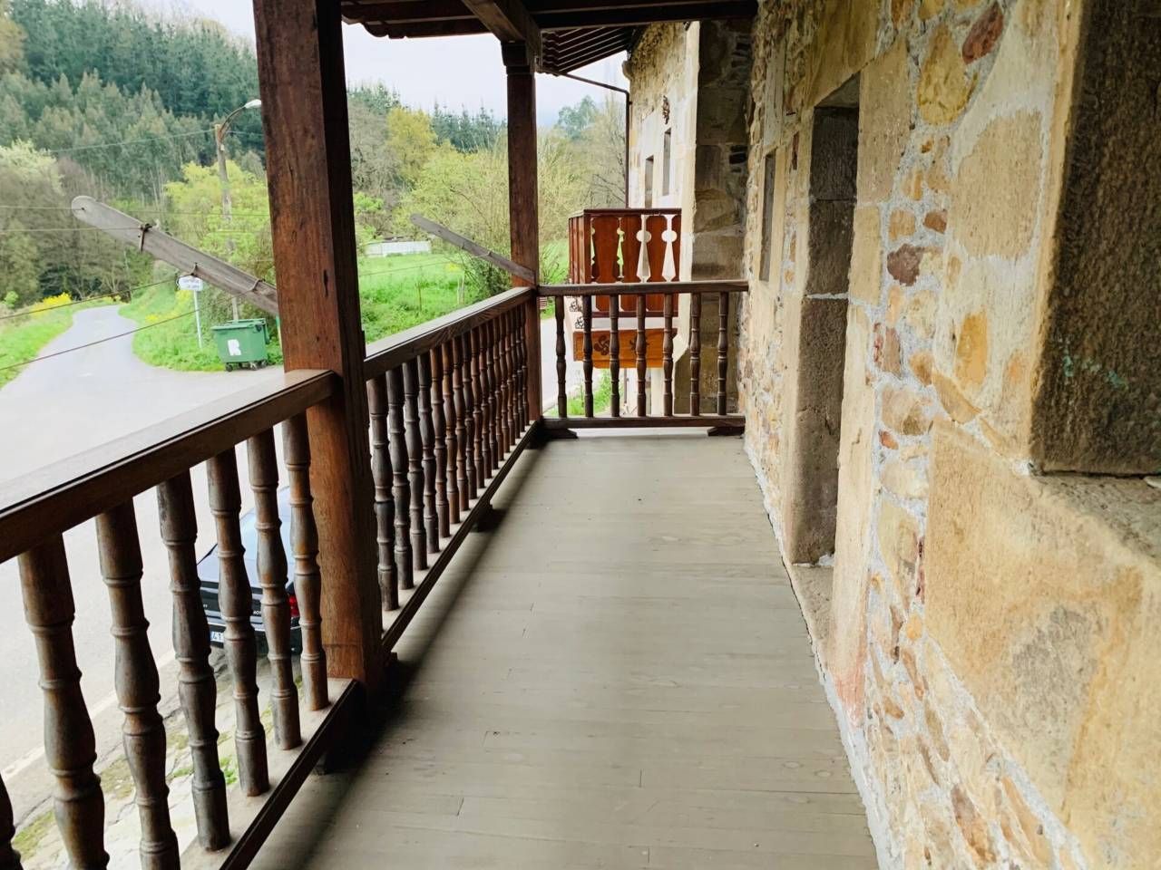 Balcony of Country house for sale in Karrantza Harana / Valle de Carranza  with Heating, Private garden and Terrace