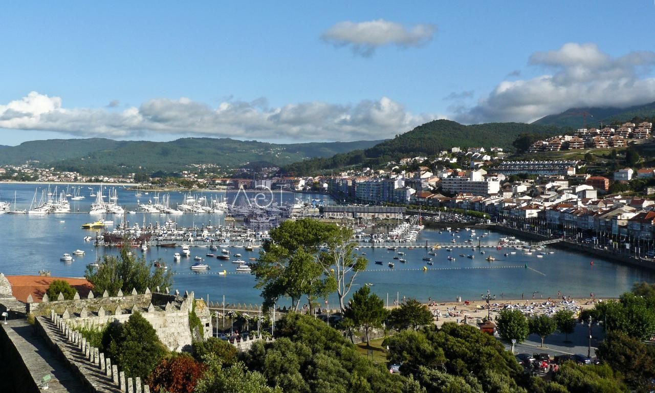 Exterior view of Single-family semi-detached to rent in Baiona  with Furnished