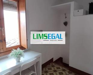 Attic to rent in Málaga Capital  with Air Conditioner