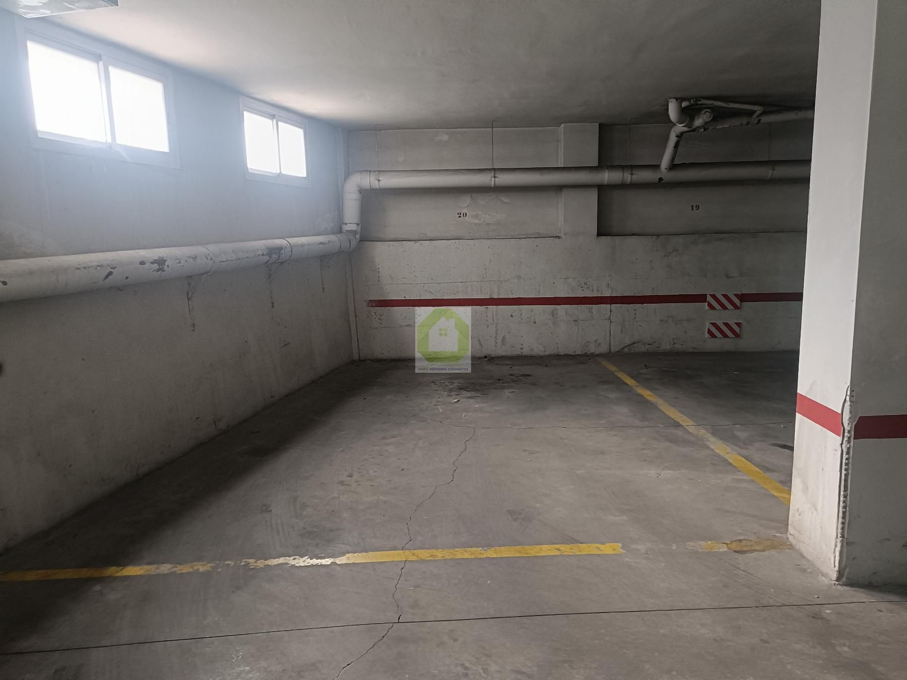 Parking of Garage to rent in Armilla