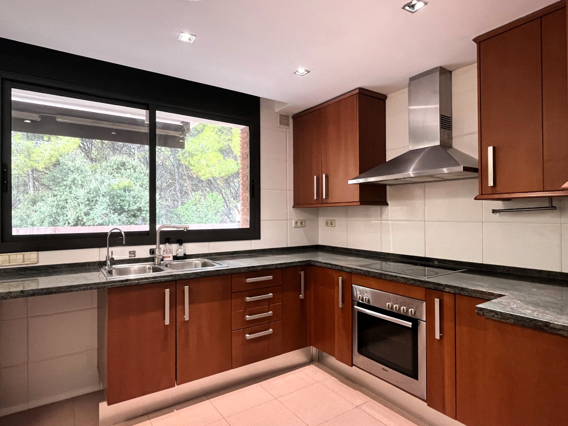 Single-family semi-detached for sale in Les Botigues de Sitges