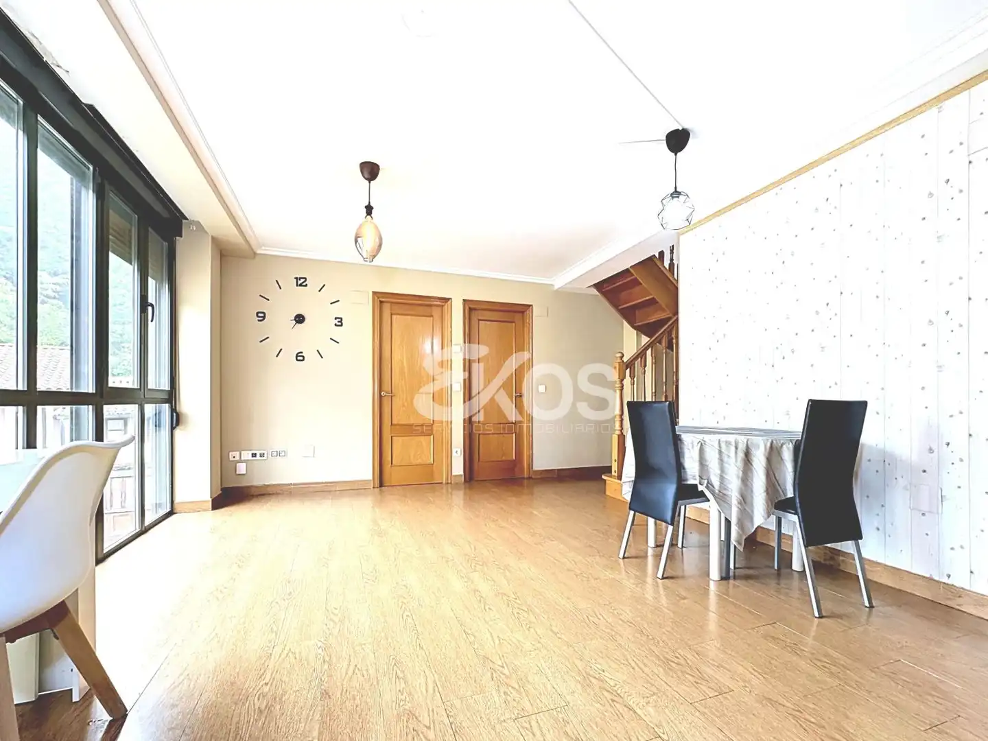 Wohnzimmer von Maisonette zum Verkauf in Eskoriatza mit Heizung und Balkon