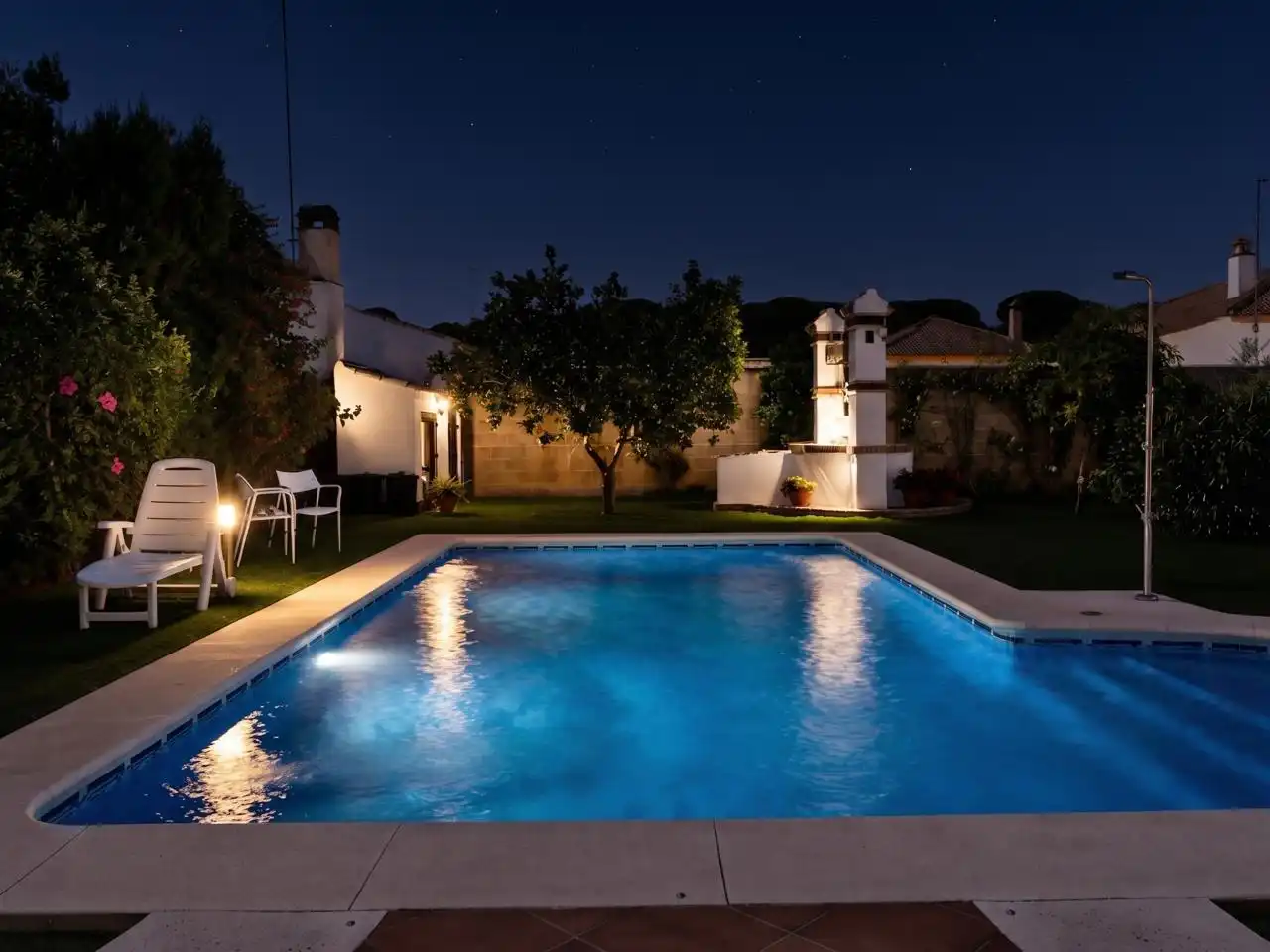 Piscina de Casa o chalet en venta en Hinojos con Aire acondicionado, Jardín privado y Terraza