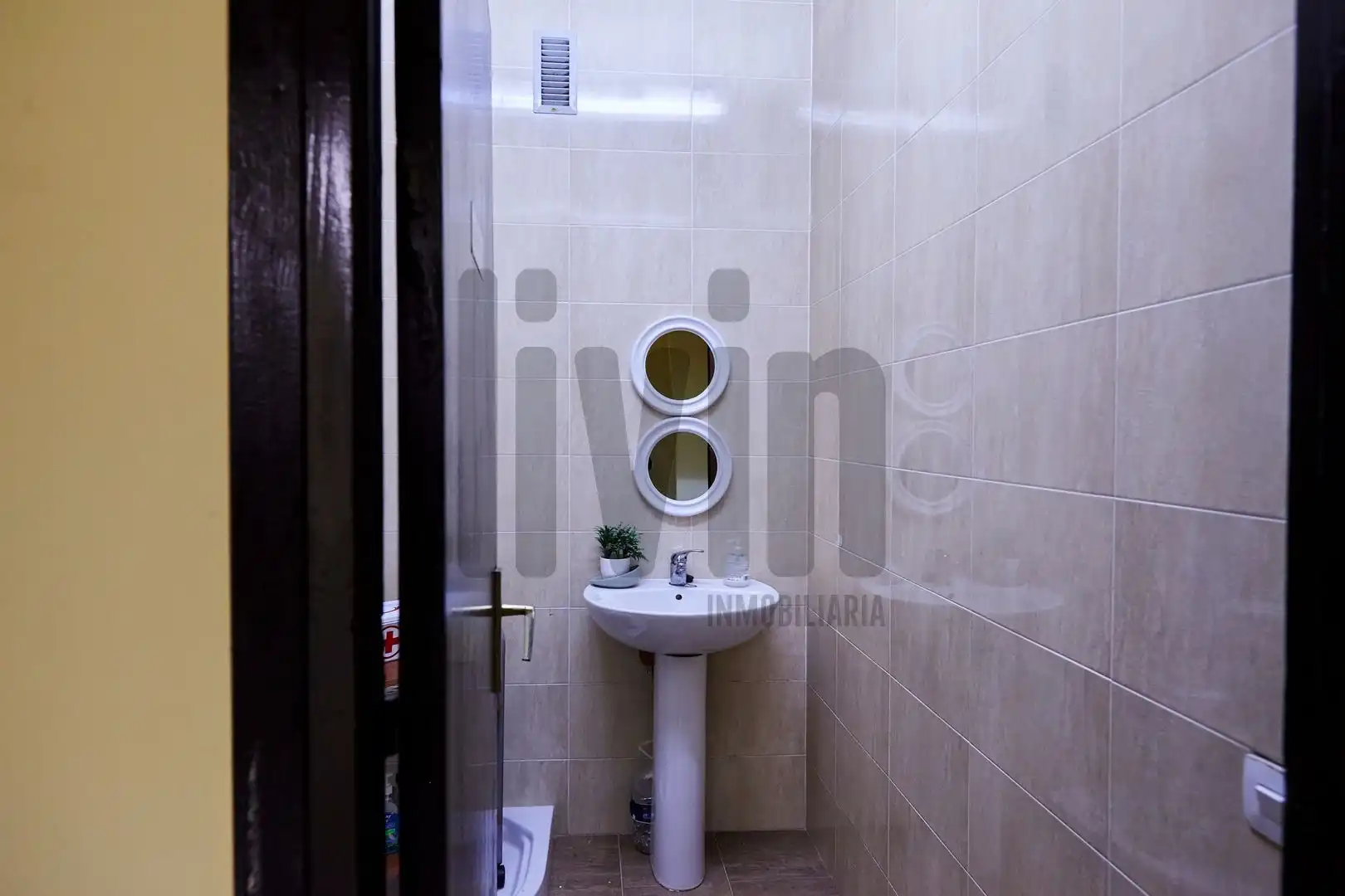 Bany de Oficina en venda en Jaén
