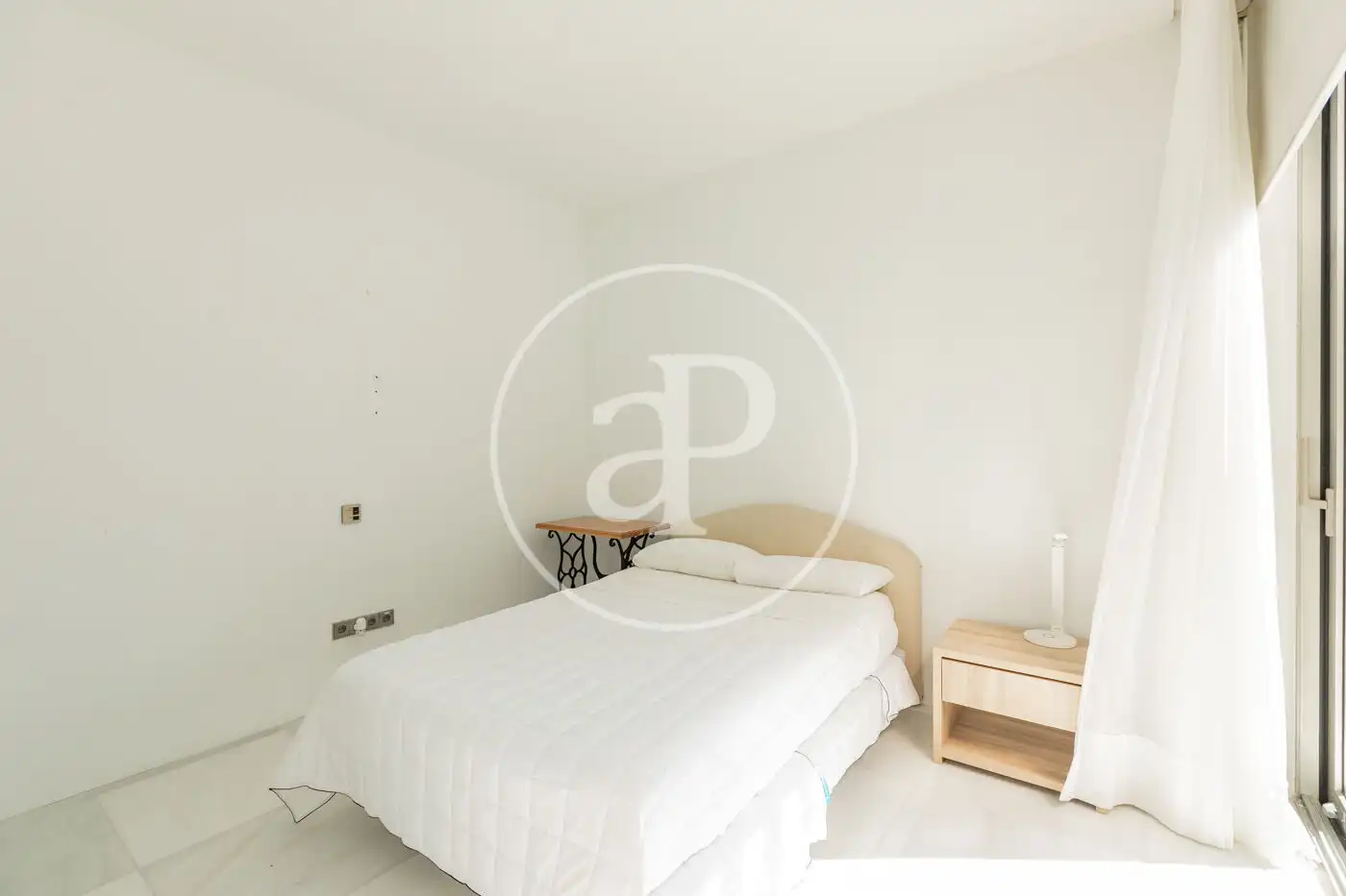 Bedroom of Houses for sale in Madrid  with Air Conditioner, Heating and Private garden