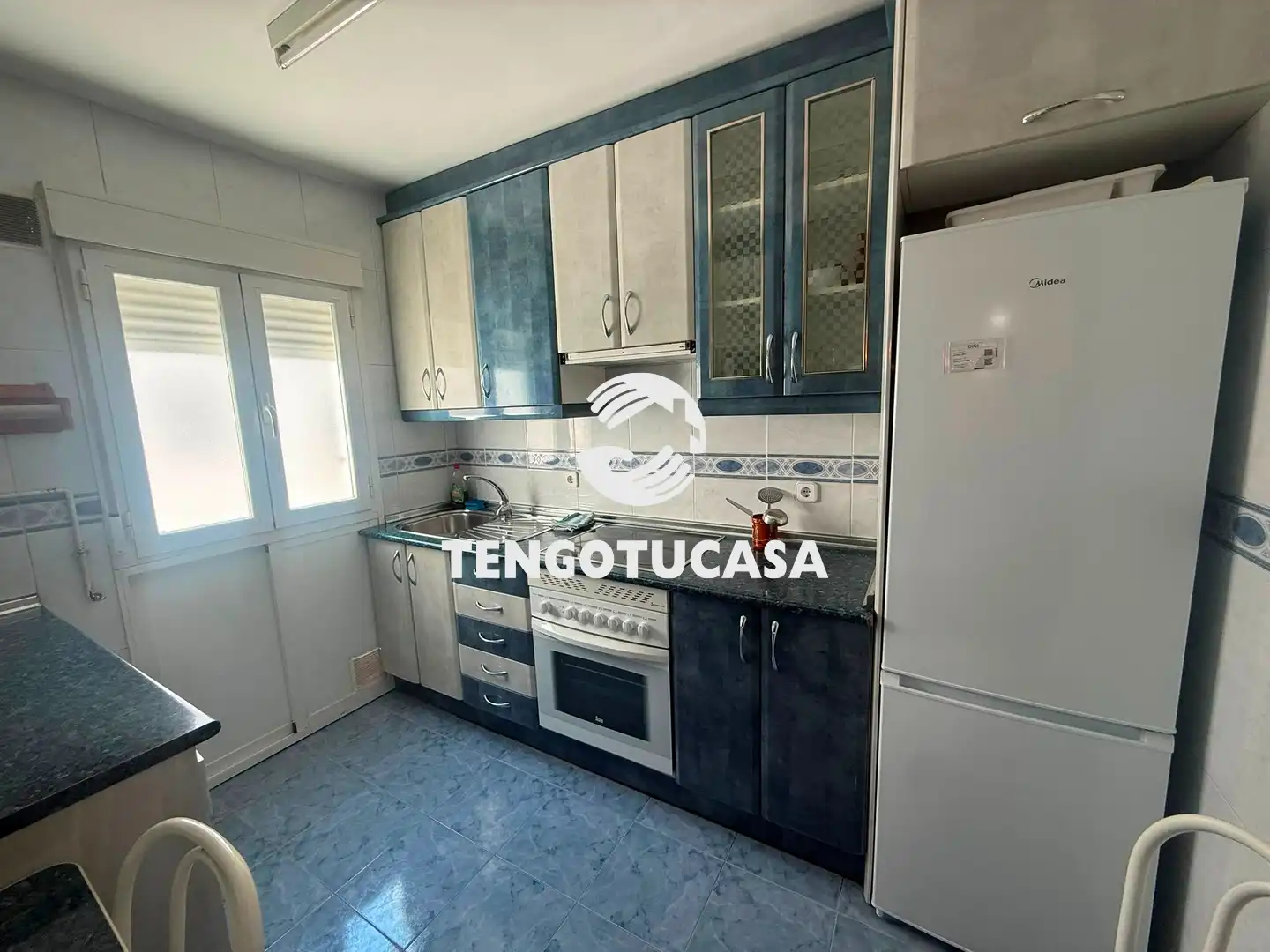 Kitchen of Flat for rent in Madrid