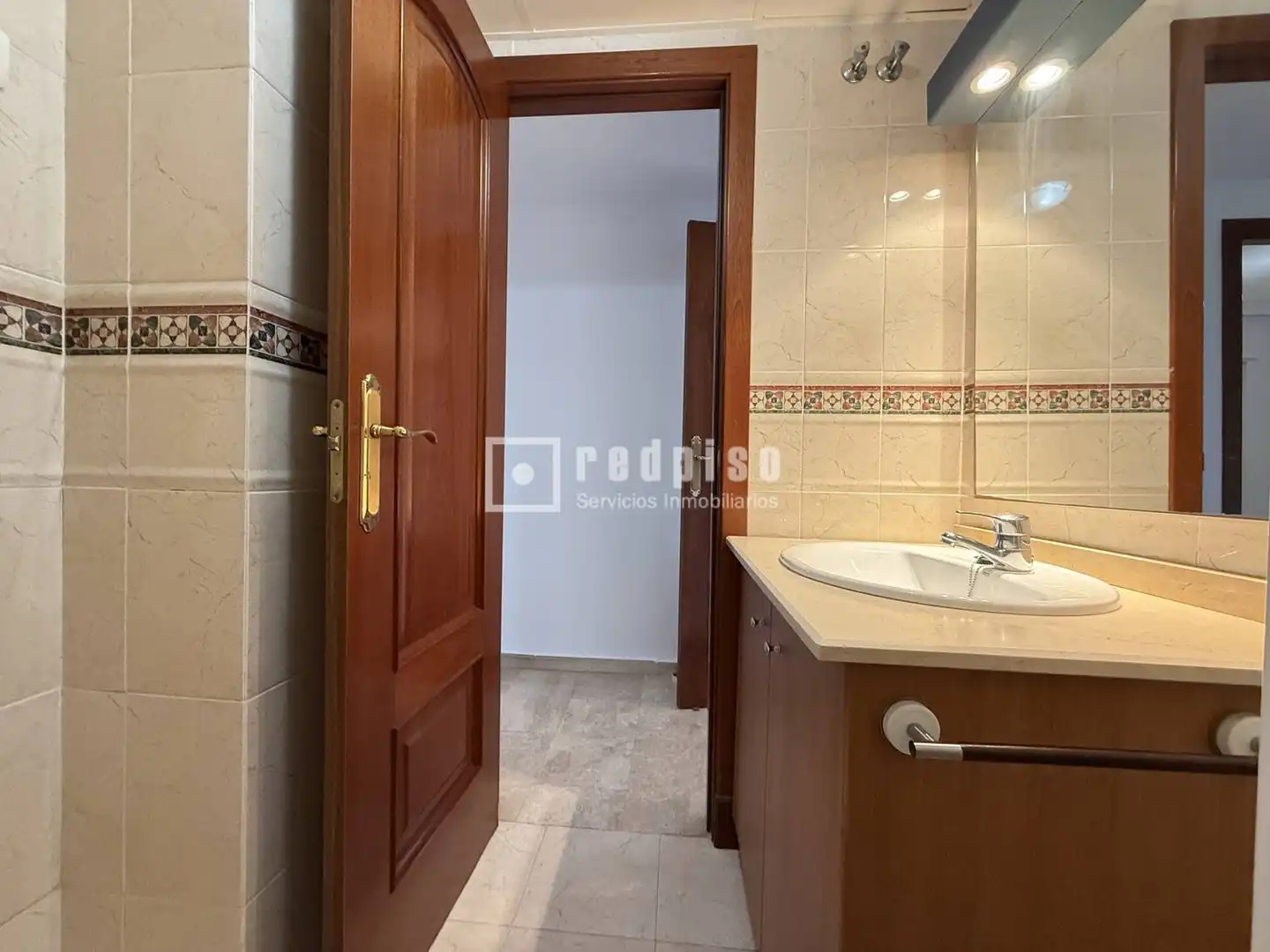 Bathroom of Flat for sale in Málaga  with Private garden, Terrace and Swimming Pool