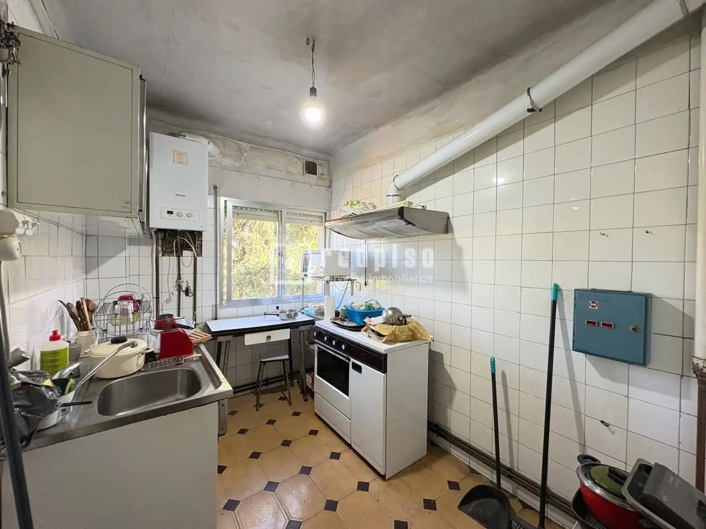 Cuina de Pis en venda en Madrid amb Calefacció, Terrassa i Traster