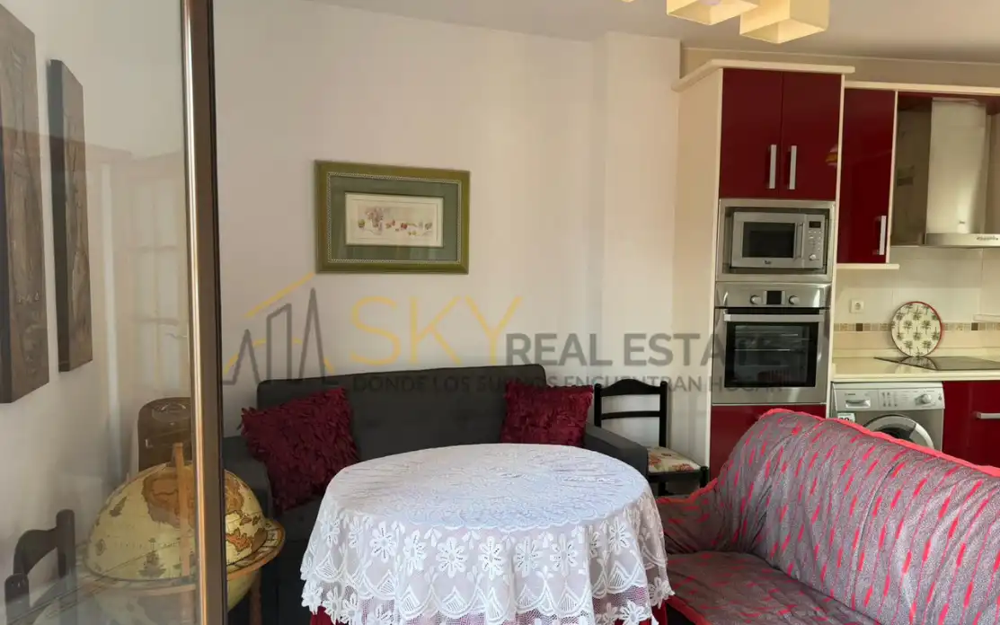 Living room of Flat for sale in Cuacos de Yuste  with Terrace, Storage room and Furnished