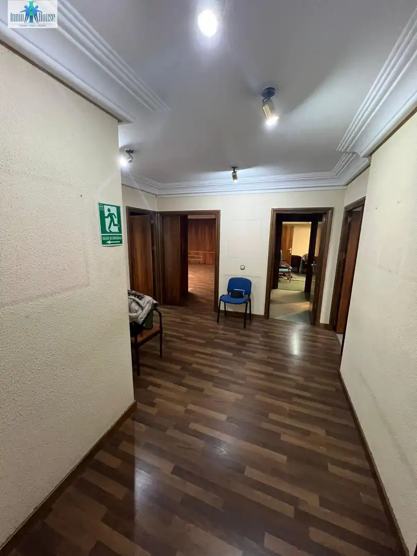 Oficina amb ascensor en venda a Centro, imagen 17