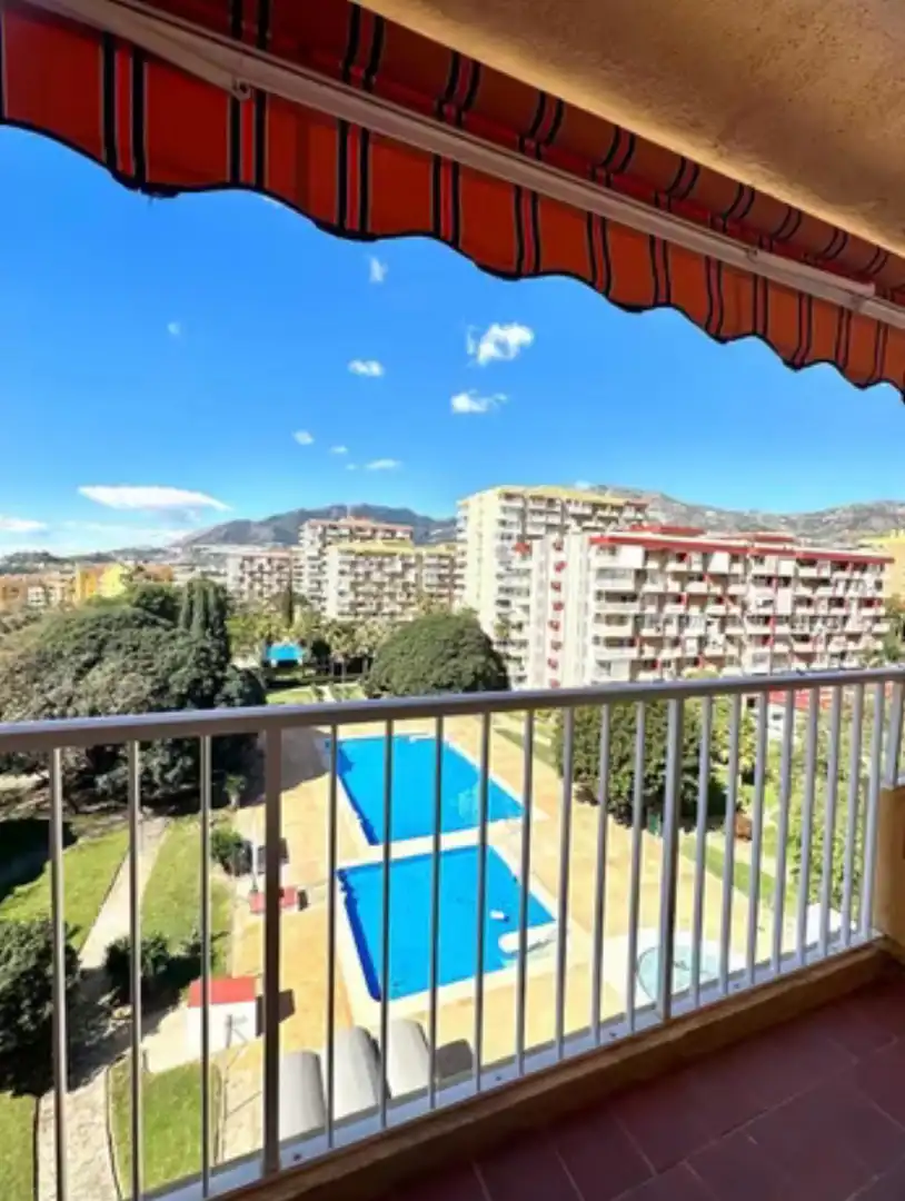 Vista exterior de Estudio de alquiler en Benalmádena con Aire acondicionado y Amueblado