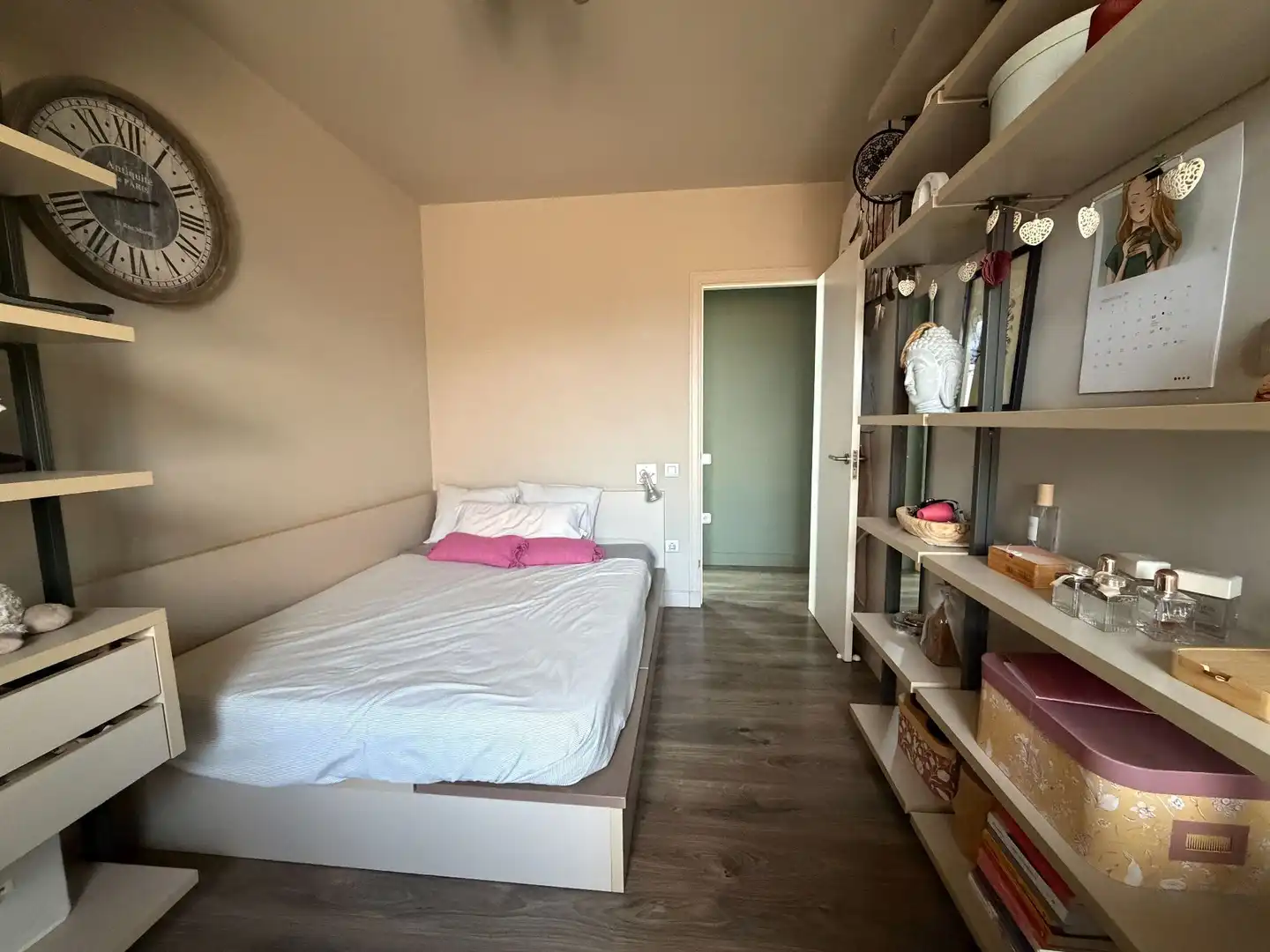 Dormitori de Casa o xalet en venda en Urbanitzacions