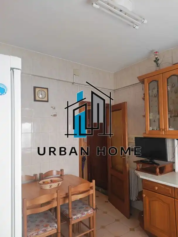Außenansicht von Wohnung zum Verkauf in León Capital  mit Heizung und Terrasse