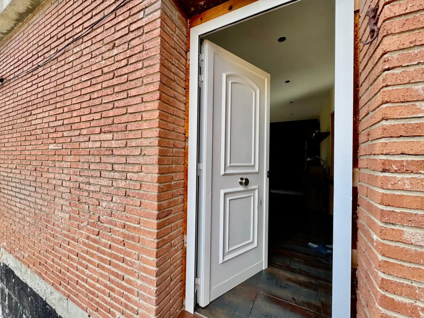 Chalet con terraza en venta en Carrer Blanes, imagen 2