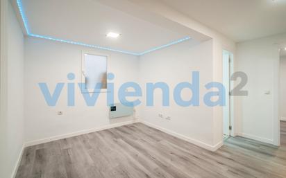 Flat for sale in  Madrid Capital  with Balcony