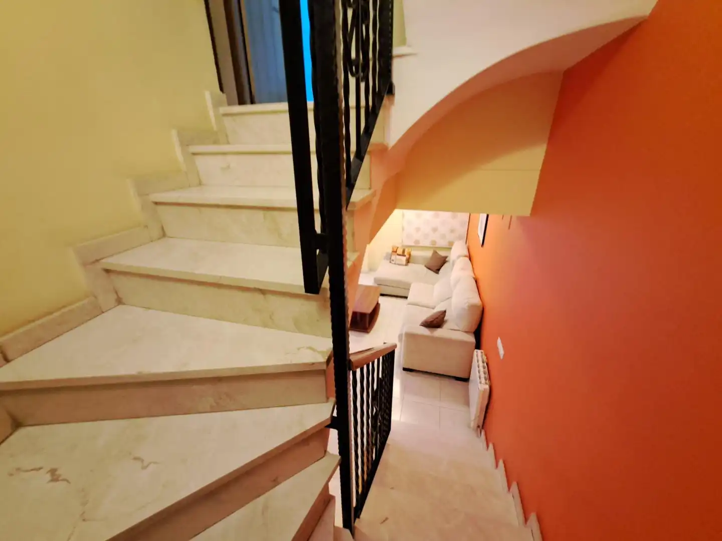 Detached homes for sale in Alzira  with Air Conditioner, Heating and Terrace