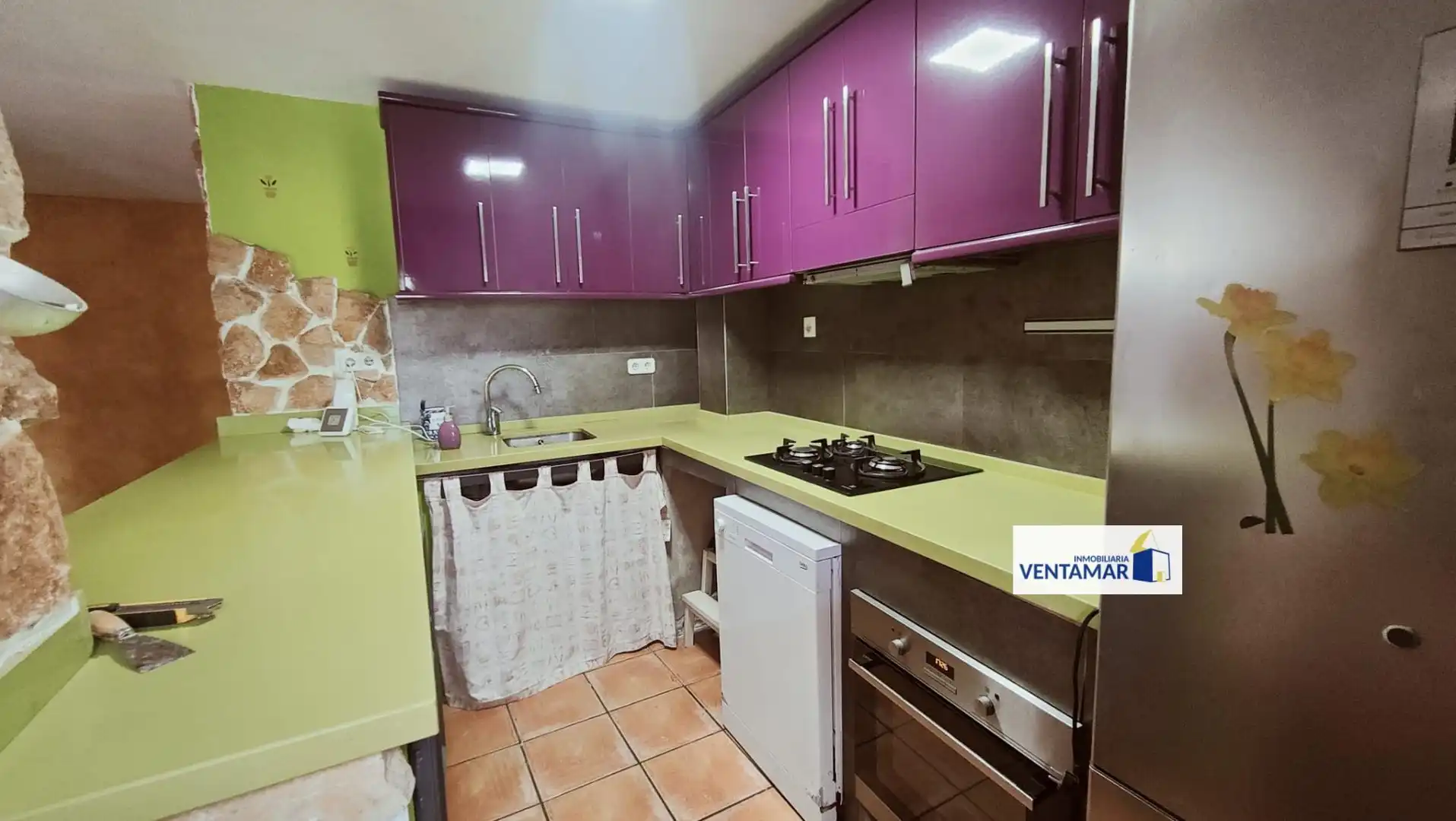 Küche von Country house zum Verkauf in La Línea de la Concepción mit Privatgarten und Abstellraum