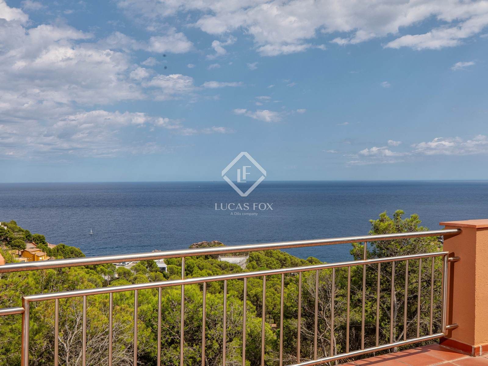 Vista exterior de Casa o xalet en venda en Palafrugell amb Aire condicionat, Calefacció i Jardí privat