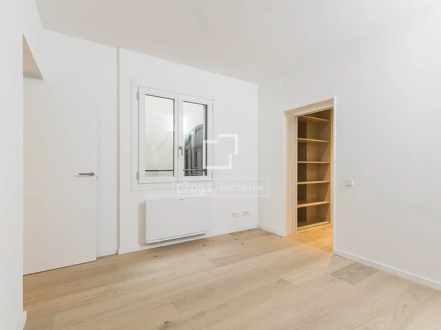 Habitación de Ático en venta en Barcelona con Aire acondicionado, Calefacción y Terraza