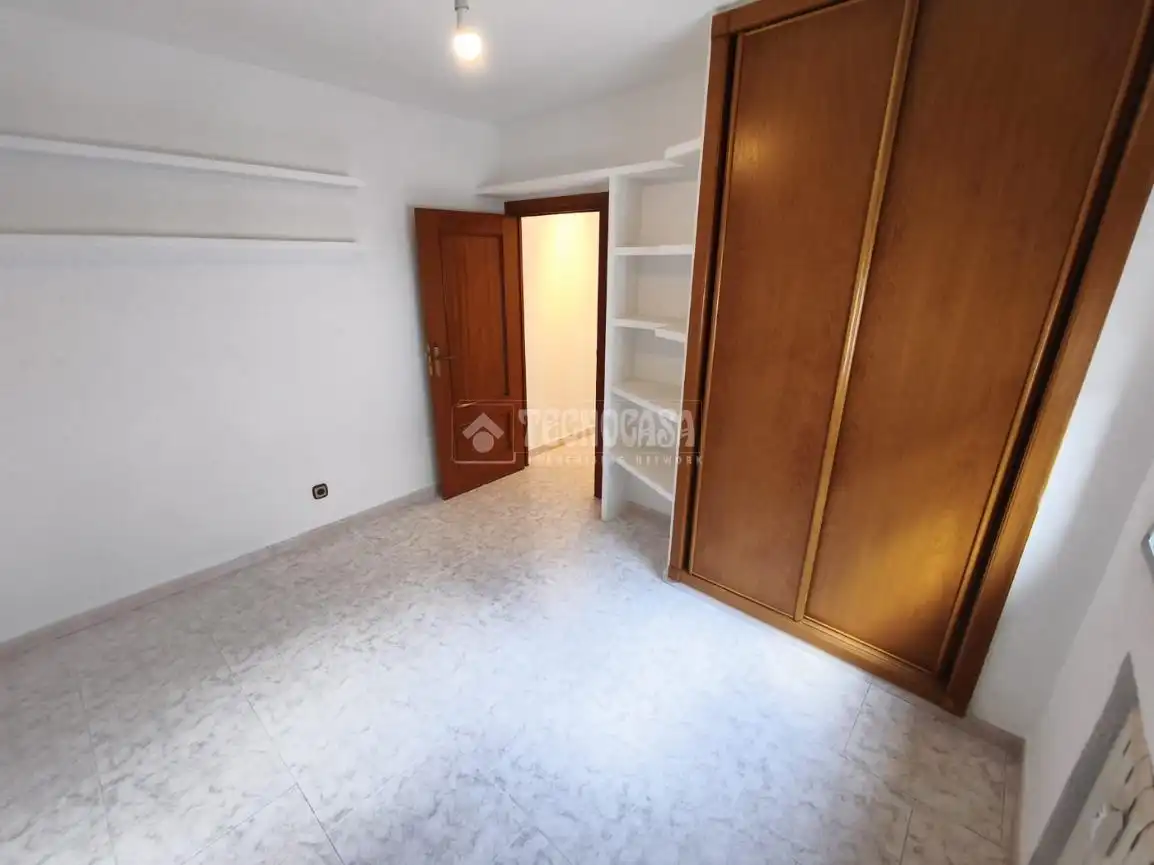 Flat for sale in Casco Antiguo
