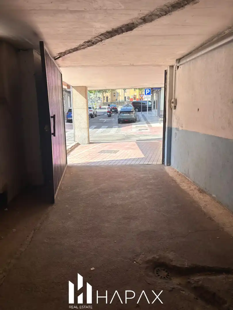Aparcament de Pis en venda en Salamanca amb Calefacció, Traster i Balcó