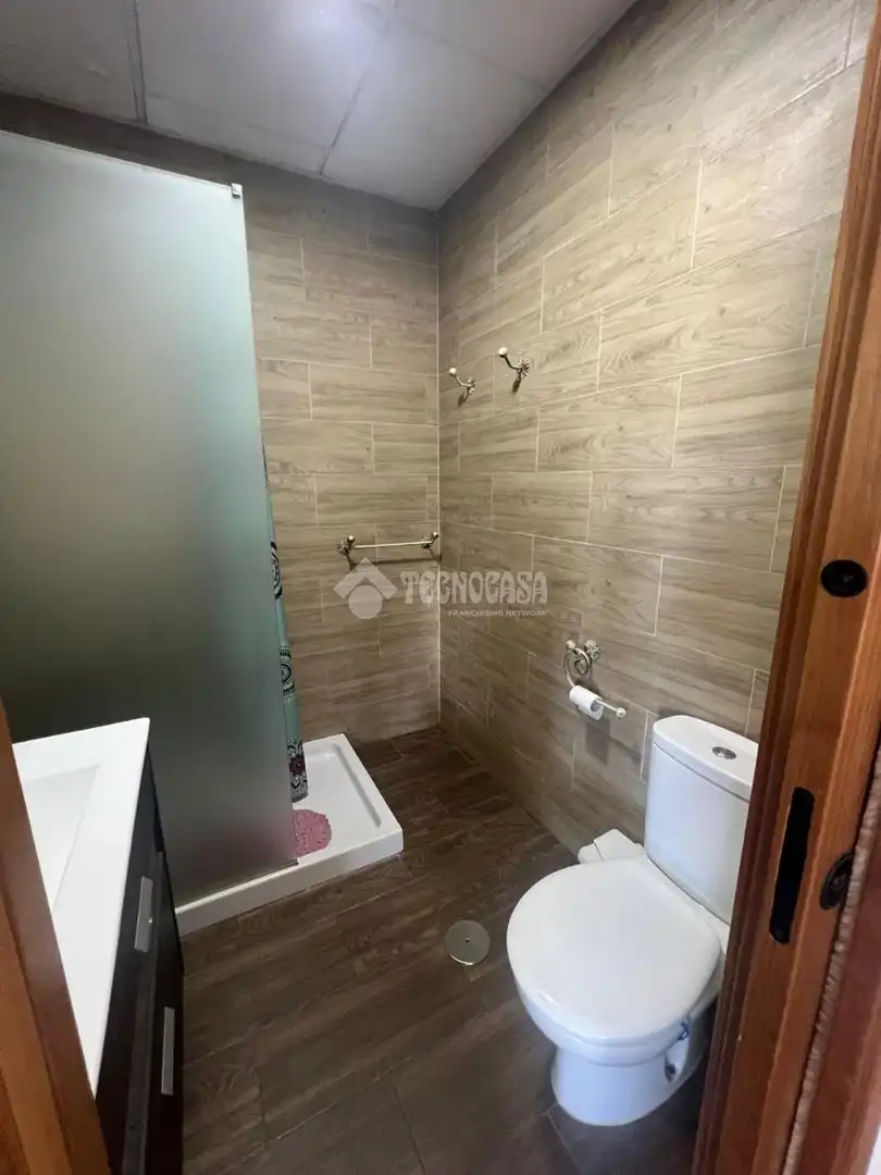 Bathroom of Flat for sale in Conil de la Frontera  with Air Conditioner