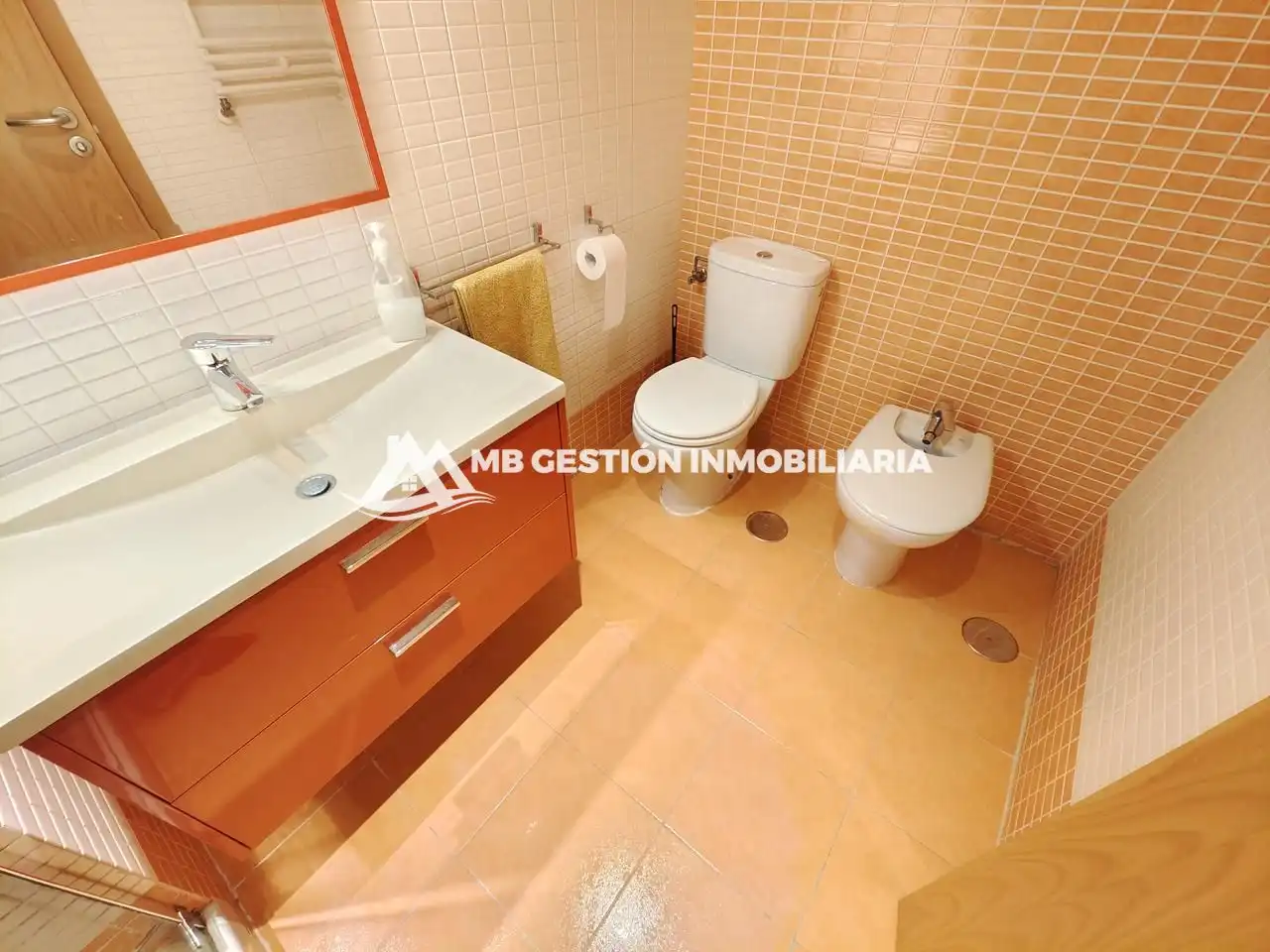 Attic for sale in Fuenlabrada  with Air Conditioner, Heating and Private garden