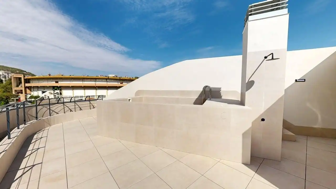 Duplex con piscina in vendita a Alameda de Adolfo Suárez, imagen 3
