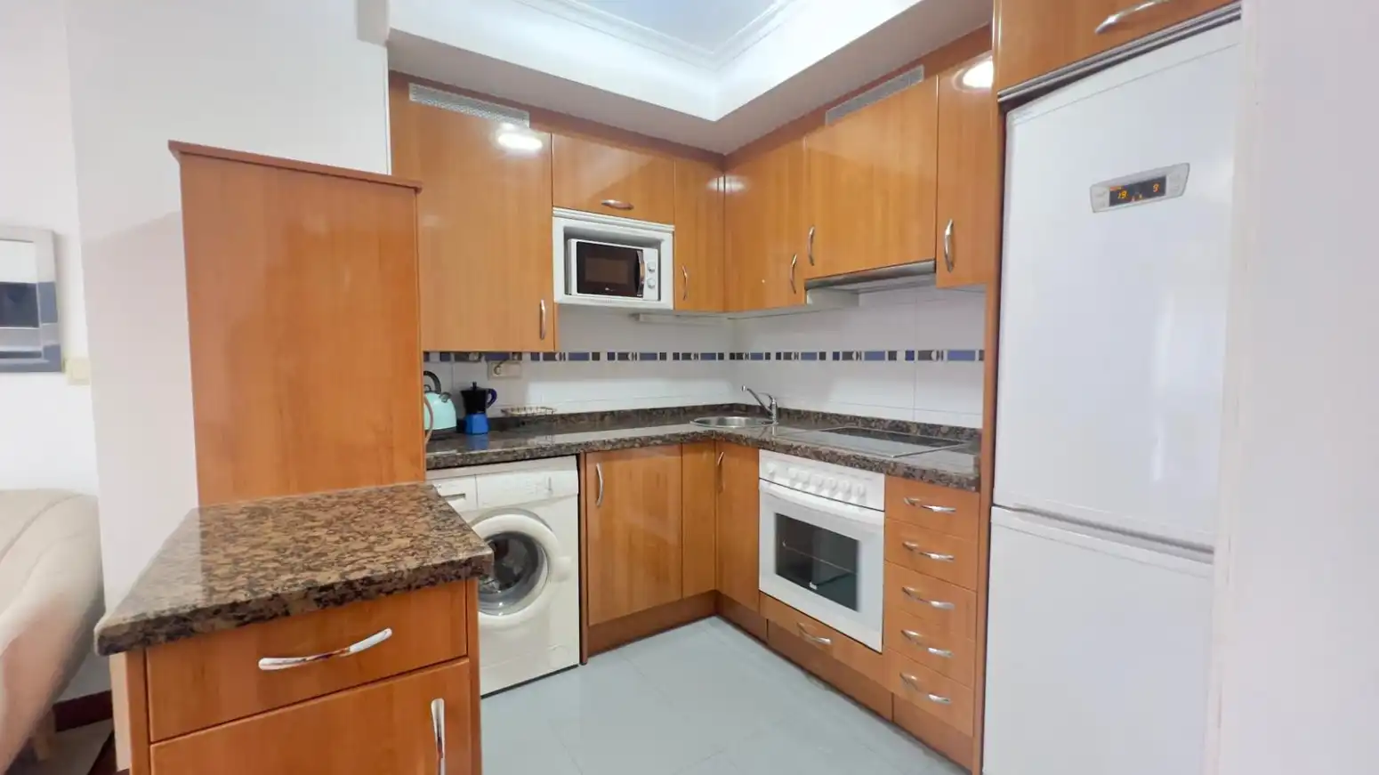 Kitchen of Flat for rent in Gijón   with Heating, Parquet flooring and Furnished
