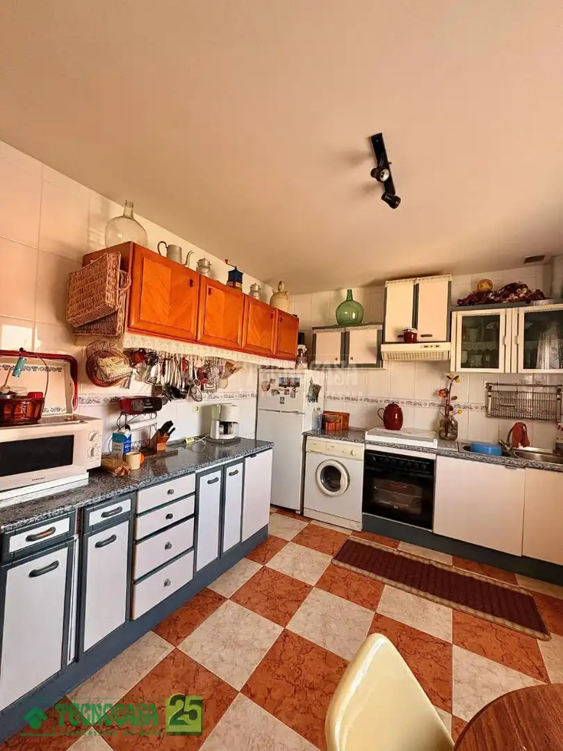 Cocina de Casa adosada en venta en Lillo con Calefacción