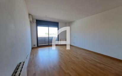 Flat for sale in Tren de Baix, Terrassa