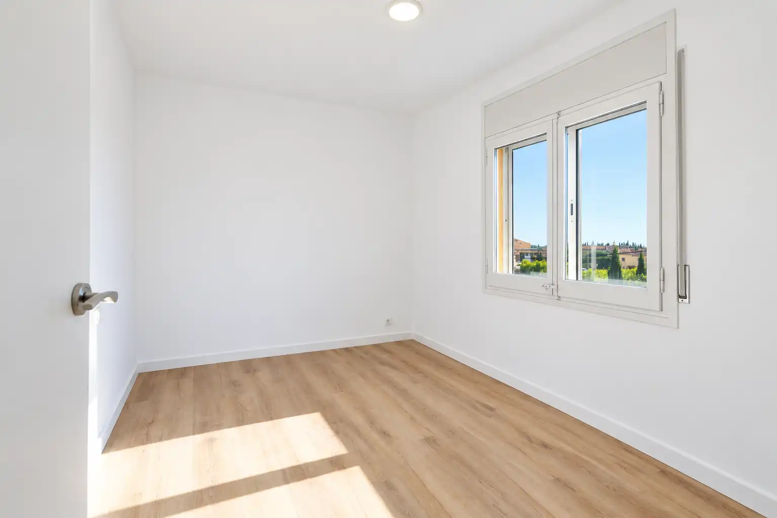 Bedroom of Flat for rent in Verges  with Heating and Terrace