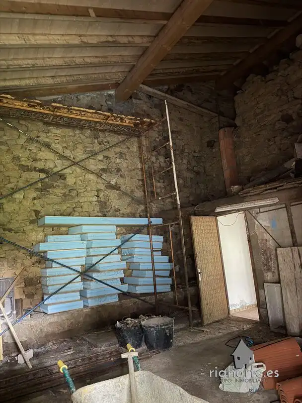 Casa adosada en venda en Villaviciosa amb Jardí privat