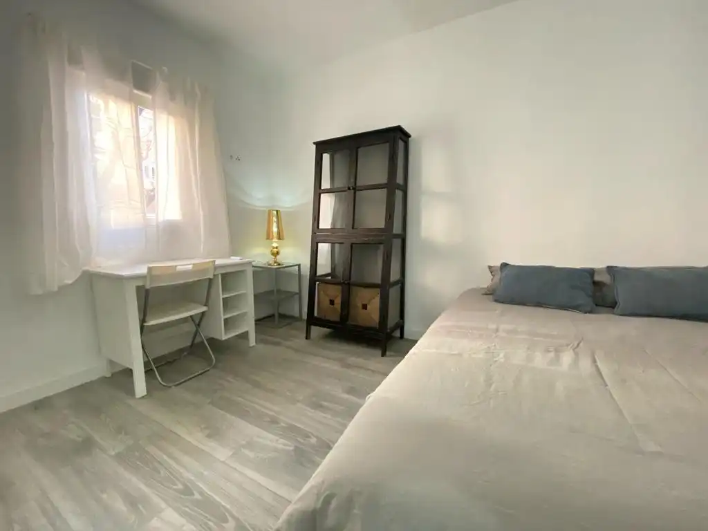 Bedroom of Flat for rent in Madrid  with Heating, Furnished and Oven