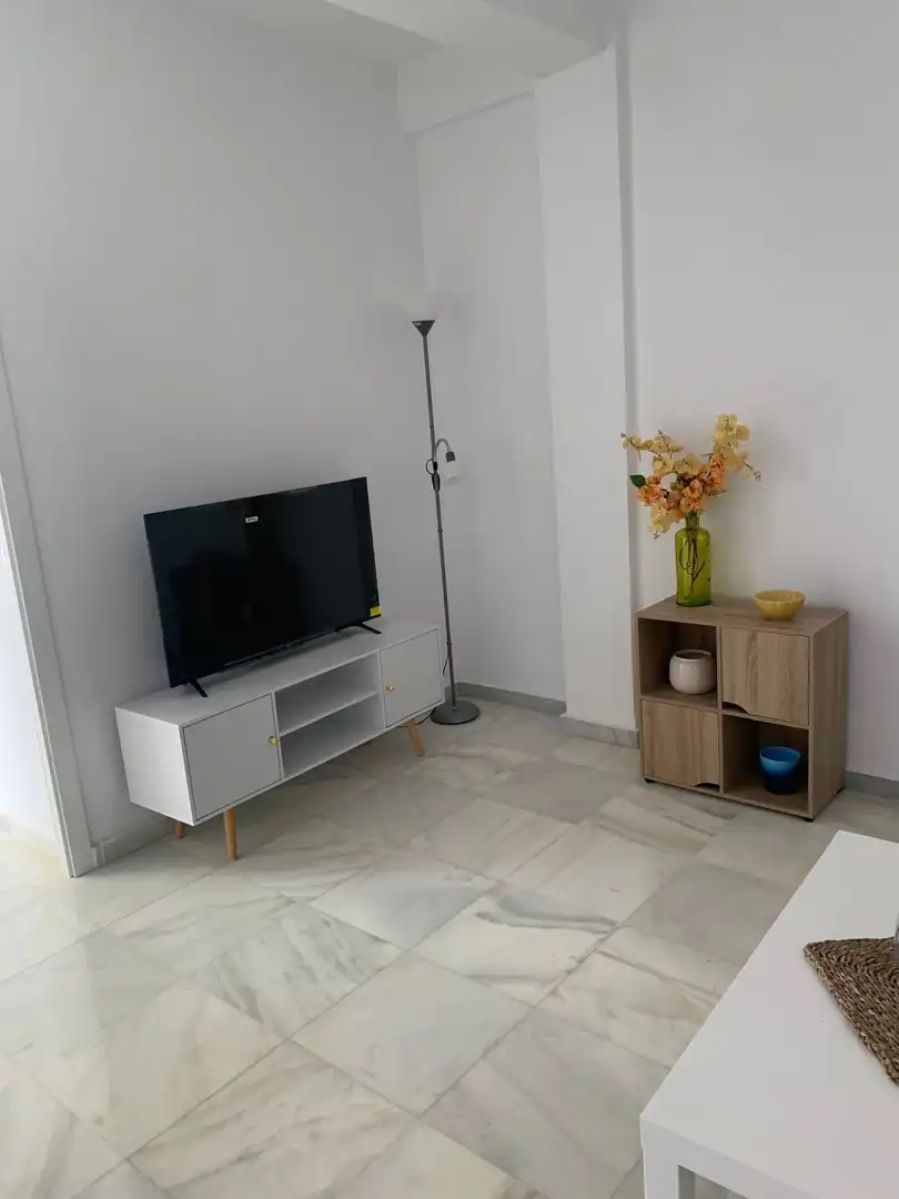 Wohnzimmer von Wohnung zur Miete in Granada mit Heizung