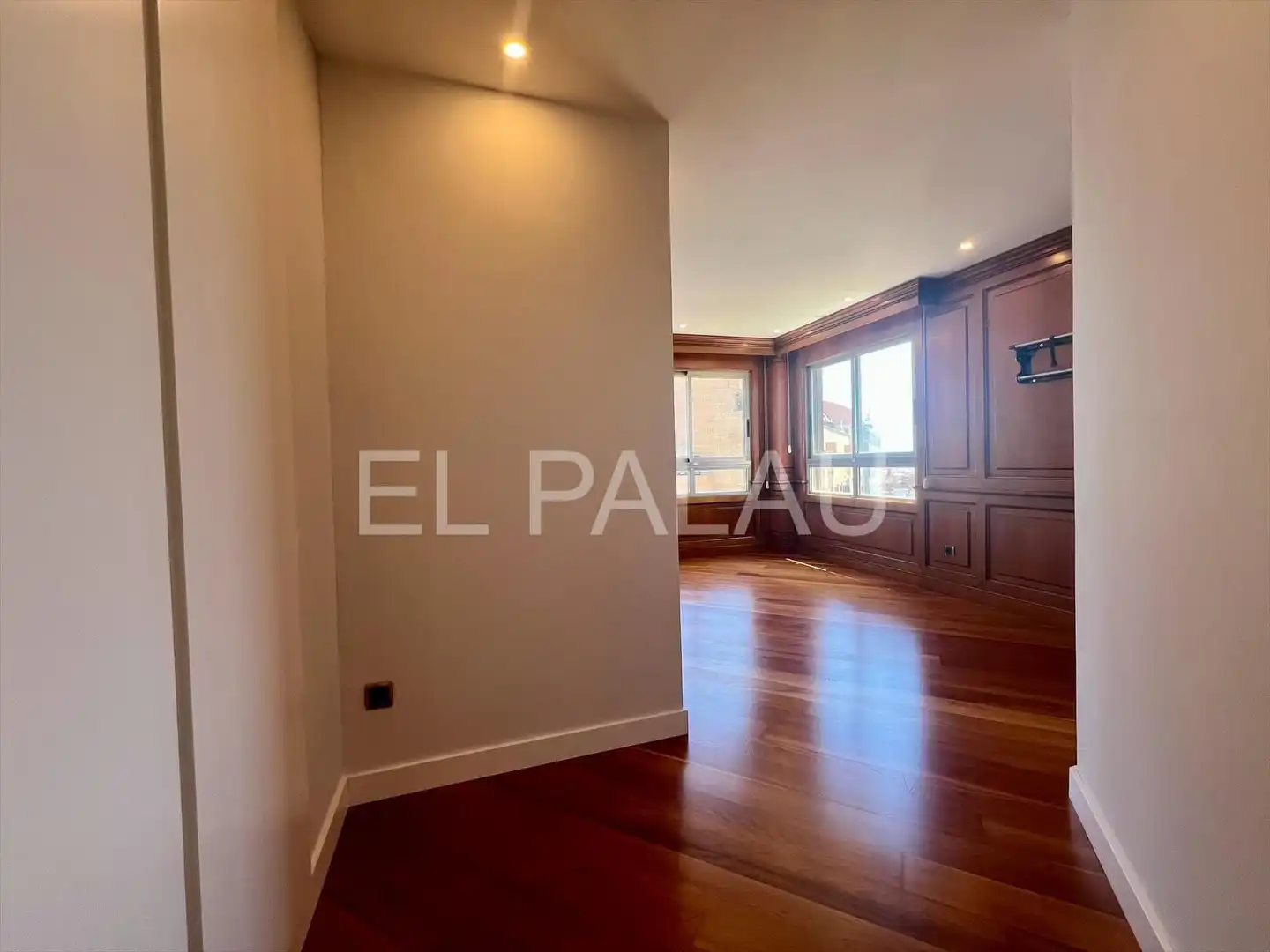 Sala de estar de Piso de alquiler en Valencia con Aire acondicionado, Calefacción y Parquet