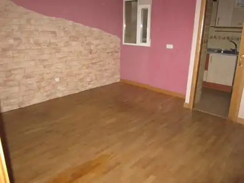 Flat for sale in C/ Almagro, La Alhóndiga