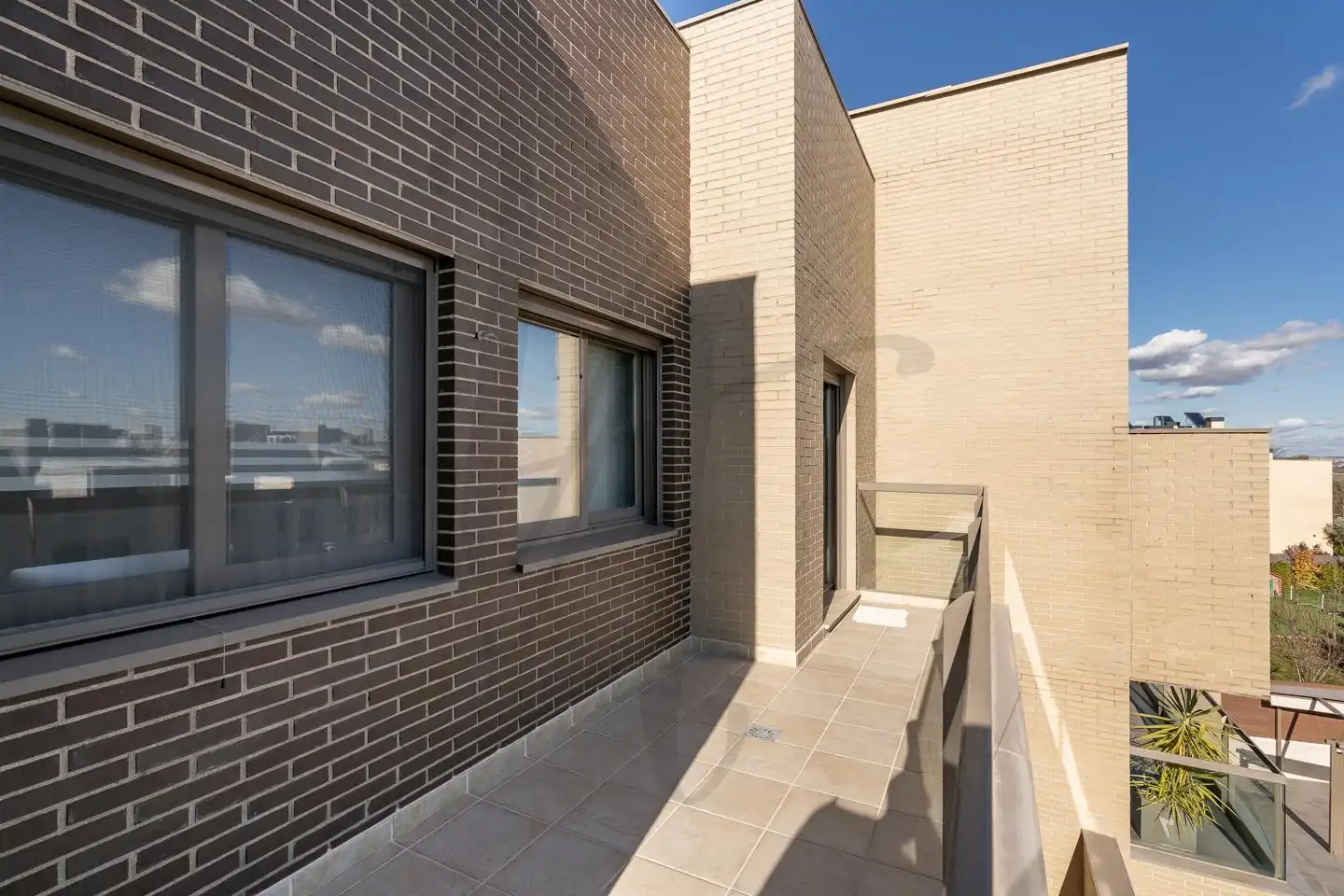 Vista exterior de Ático en venta en San Sebastián de los Reyes con Aire acondicionado, Calefacción y Terraza