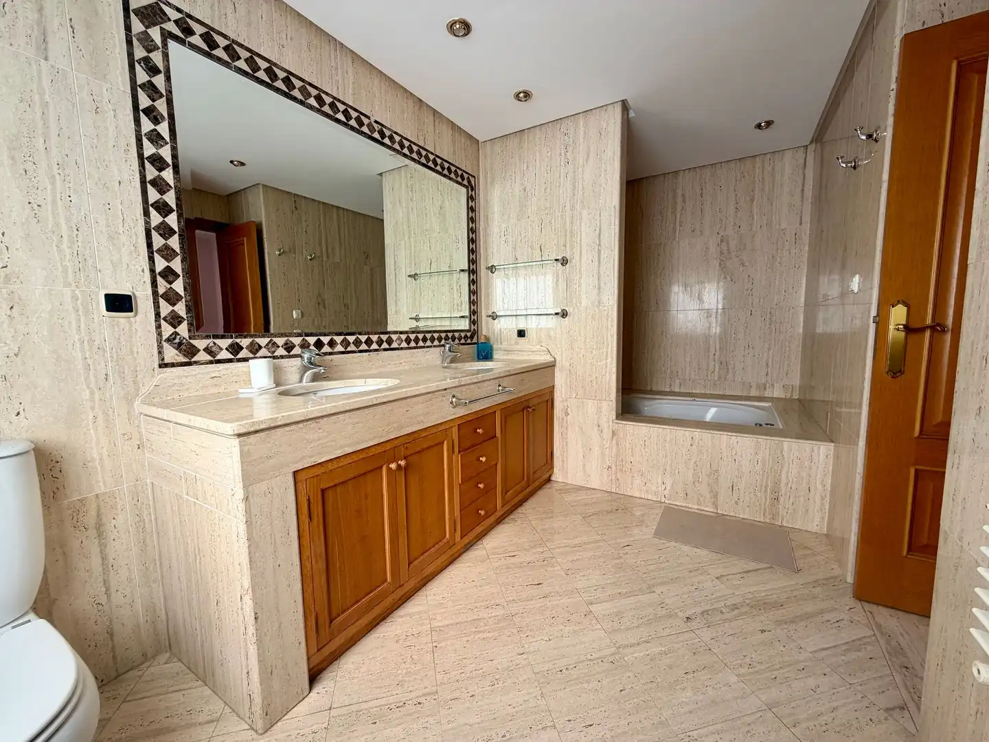Bathroom of Detached homes for sale in Marbella  with Terrace and Balcony