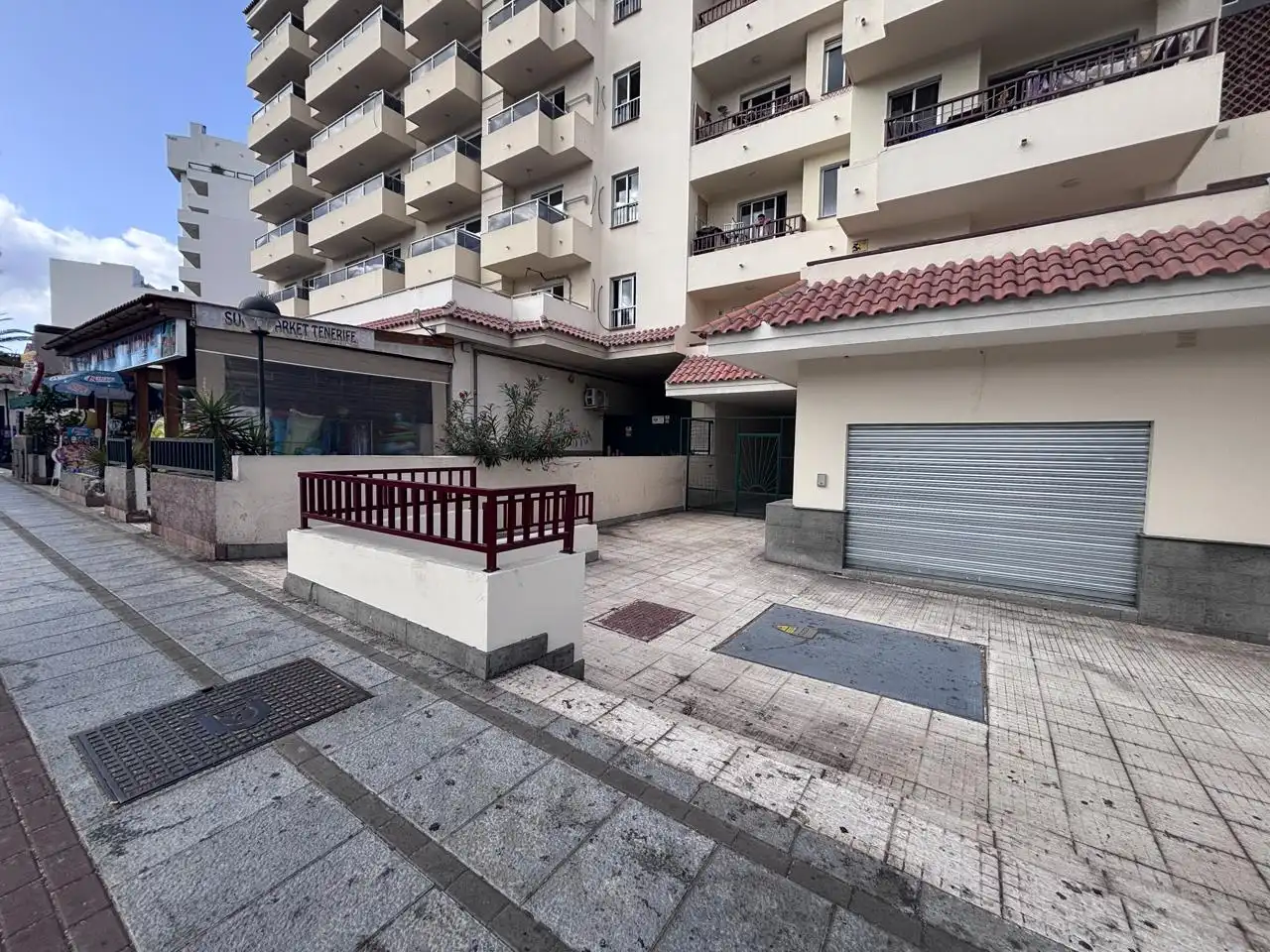 Exterior view of Commercial properties for rent in Arona