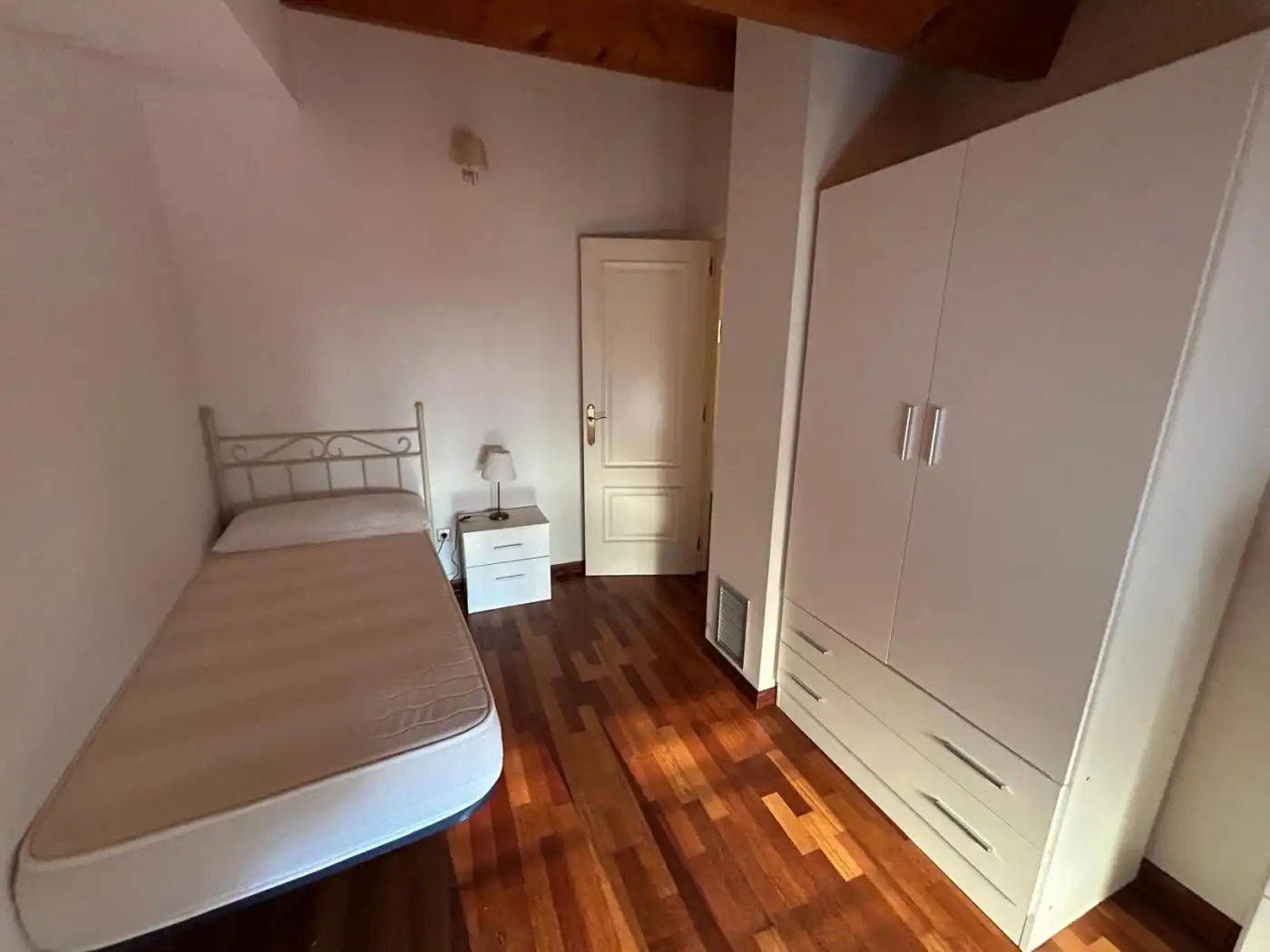 Apartments for rent in Calle del Doctor Val-Carreres Ortiz, 4, Paseo Independencia